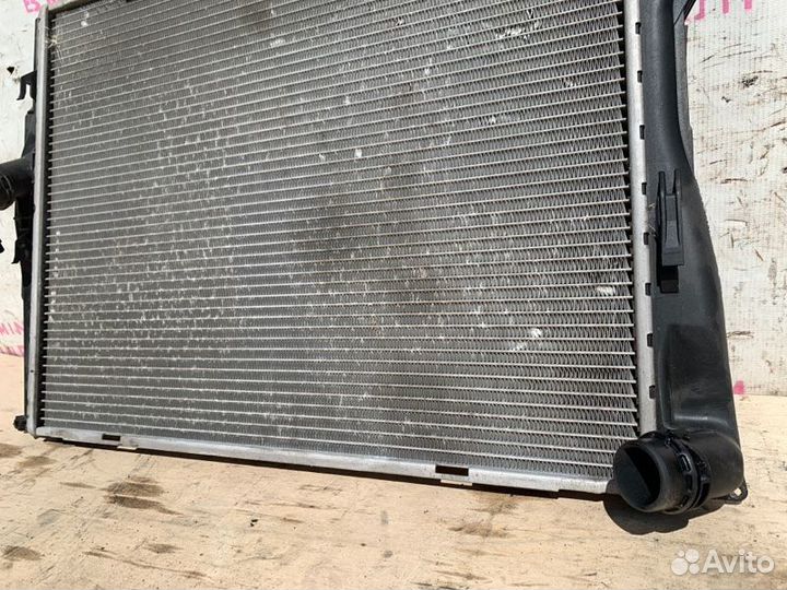 Радиатор охлаждения Bmw 3-Series E90