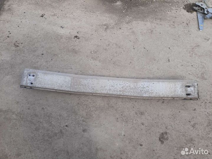 Усилитель бампера задний Camry xv40