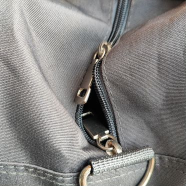 Сумка дорожная серая, вместительная