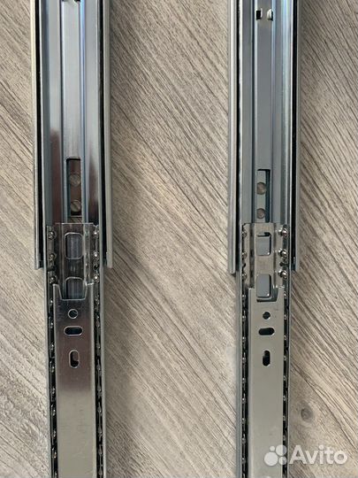 Шариковые направляющие 400 мм. Москитная сетка