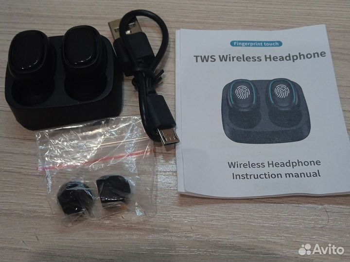 Сенсорные беспроводные наушники