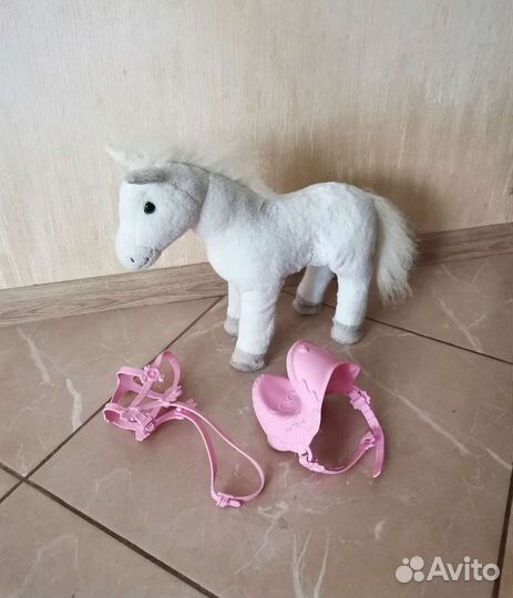 Интерактивная лошадь Zapf Creaction белая
