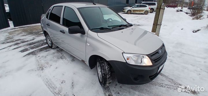 LADA Granta 1.6 МТ, 2018, 107 000 км