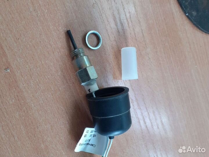 Свеча подогревателч