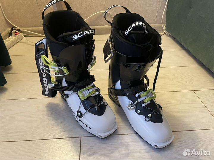 Горнолыжные ботинки Scarpa