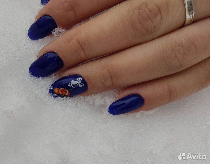 Маникюр, педикюр