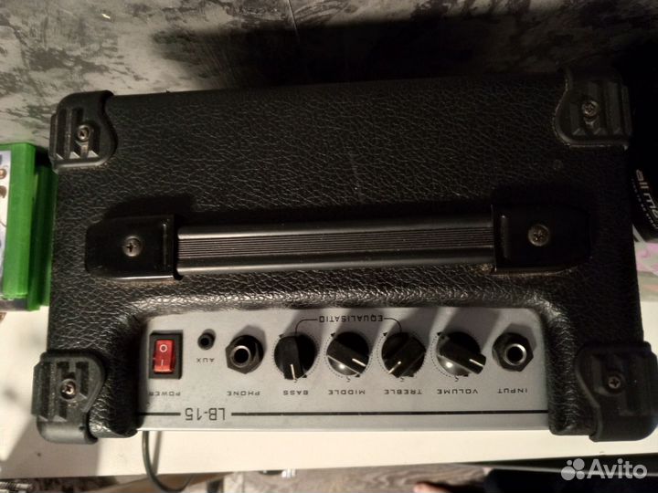 E-Wave LB-15 комбоусилитель для бас-гитары