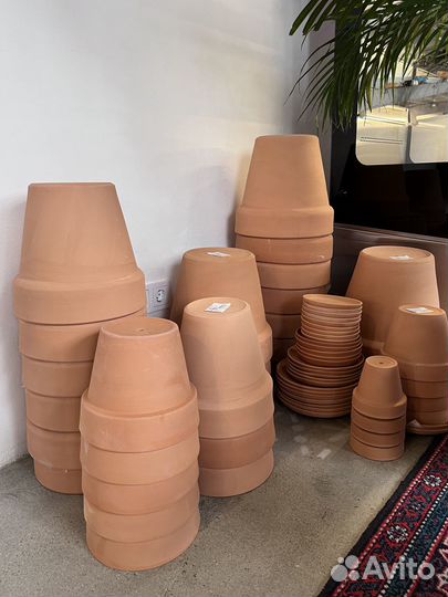 Глиняные терракотовые горшки