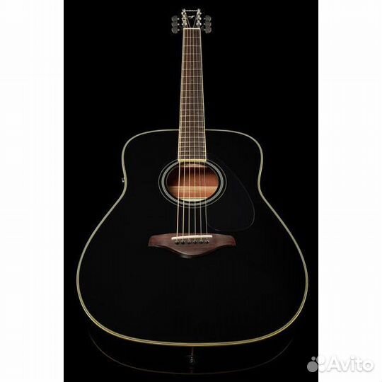 Акустическая Гитара Yamaha + Аксессуары