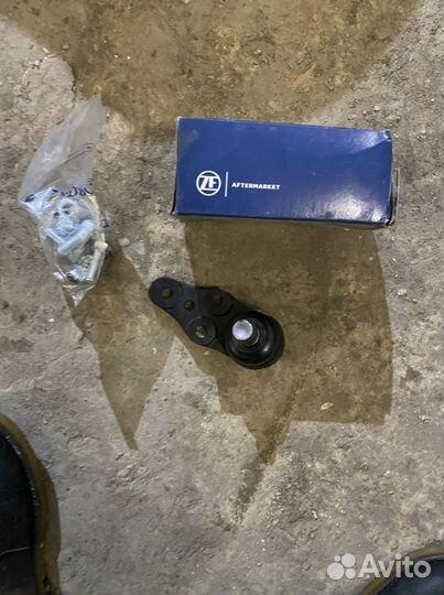 Дэу джентра шаровая опора левая