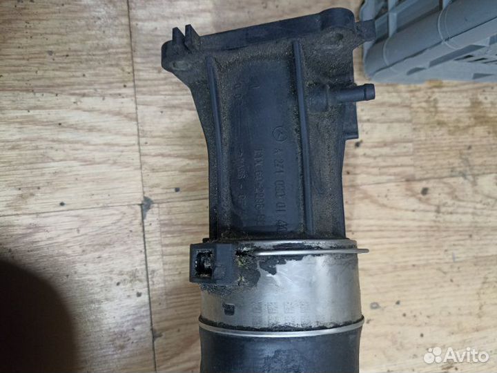 Патрубок впускного коллектора Mercedes-Benz