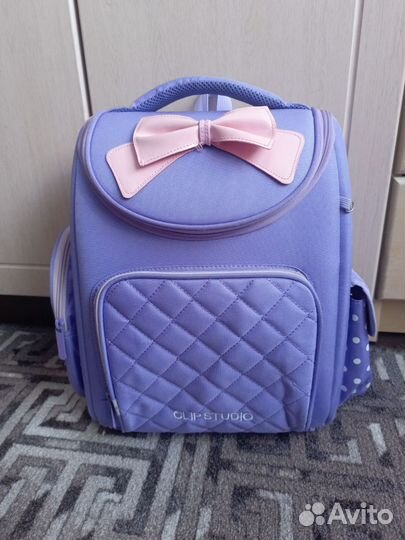 Рюкзак школьный