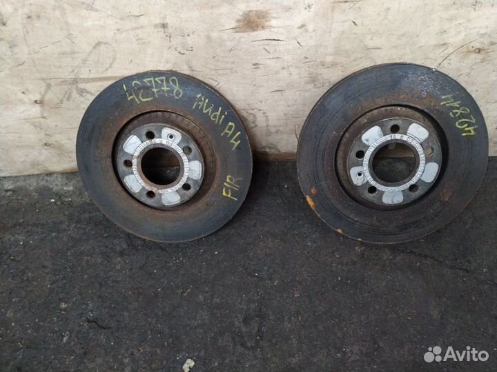 Тормозные диски комплект переднее Audi A4 B6