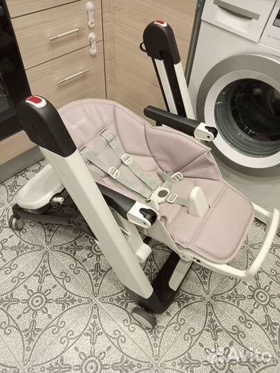 Стульчик для кормления peg perego