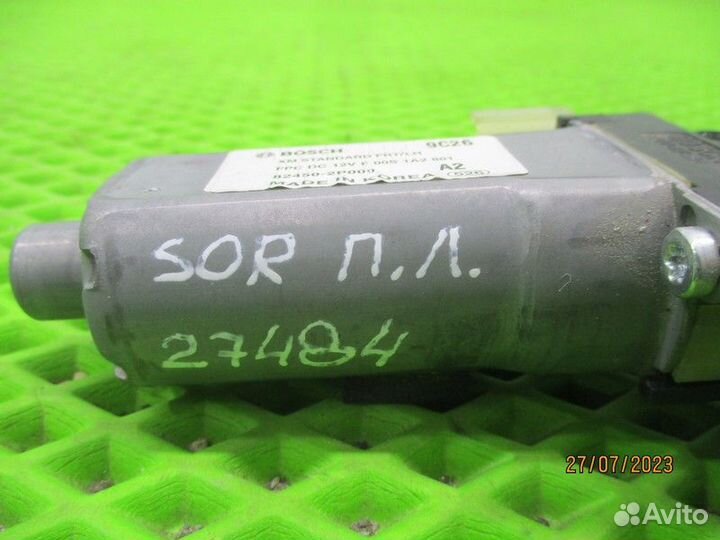 Моторчик стеклоподъемника передний левый Kia Soren