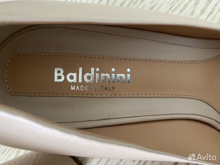 Туфли новые женские Baldinini 39