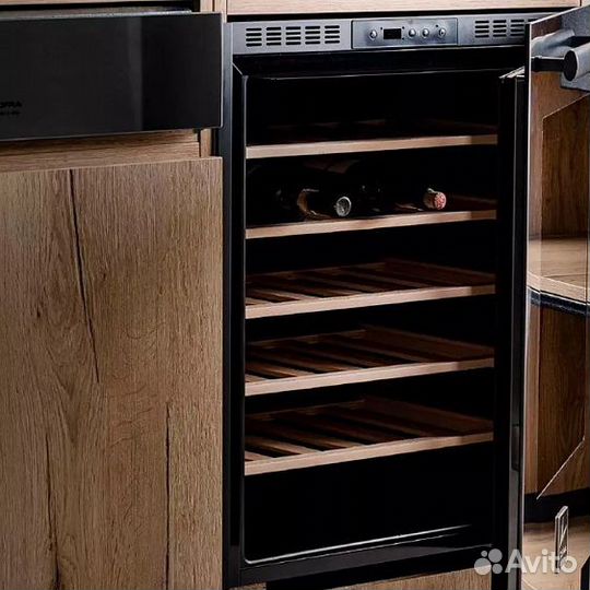 Винный шкаф lofra zbrnm36T brass