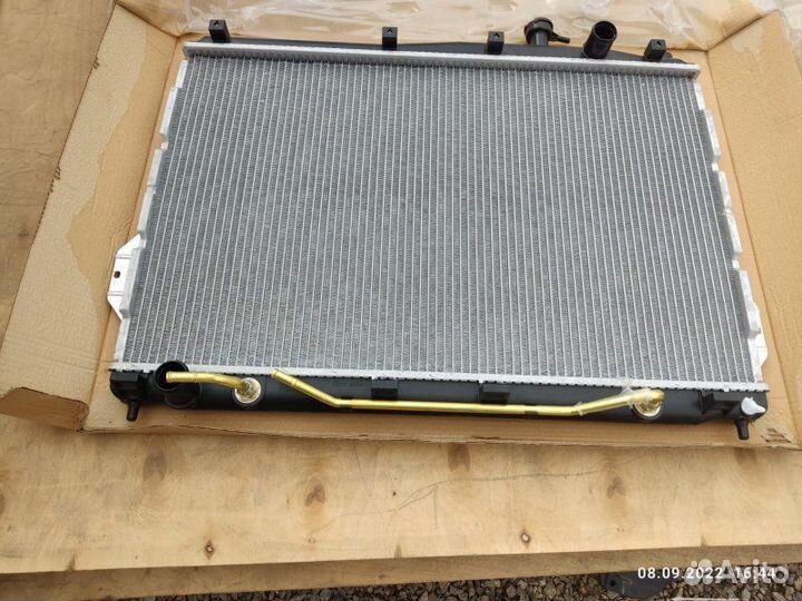 Радиатор охлаждения двигателя Hyundai Ix55 3.8