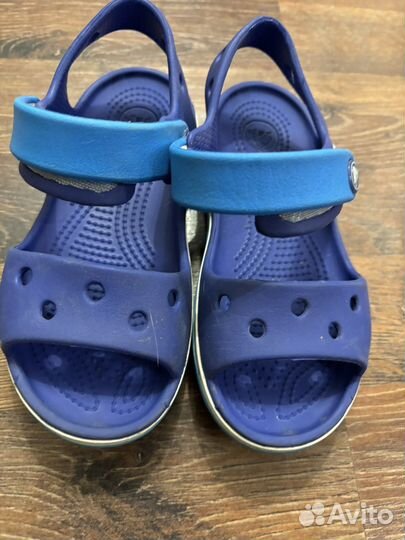 Crocs детские сандали 27-28