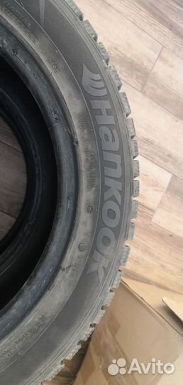 Hankook Winter I'Pike 205/55 R16 94T