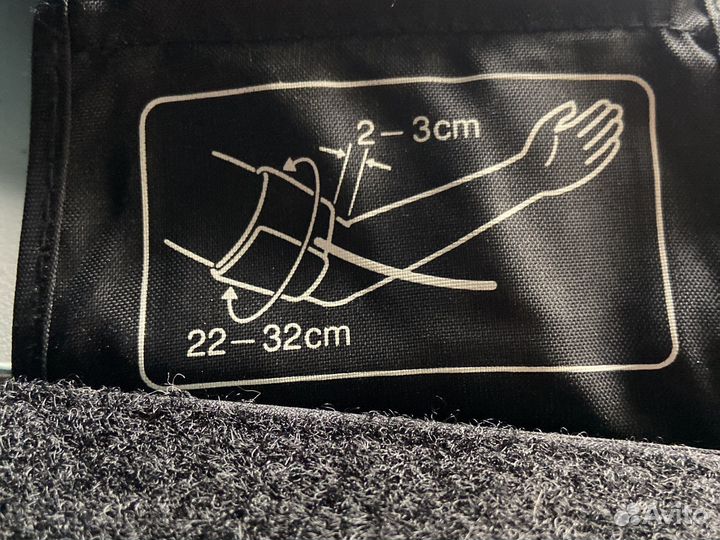 Тонометр полуавтоматический