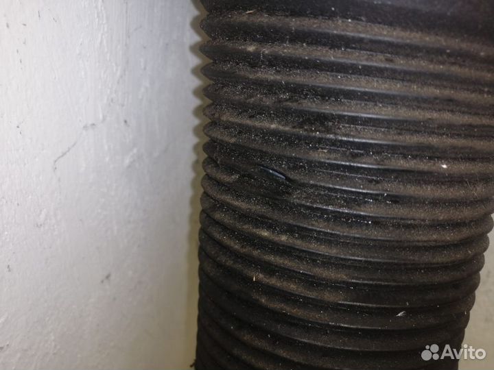 Пневмоамортизатор передний