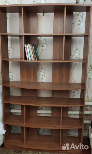 Стеллаж для книг