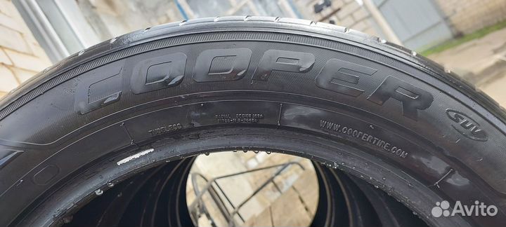 Cooper Evolution CTT 235/55 R18