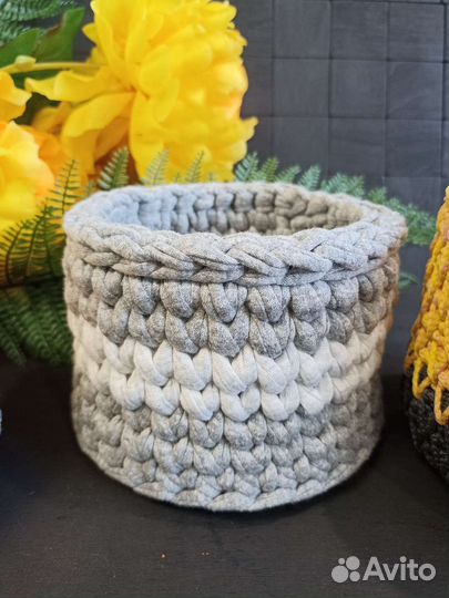 Корзина вязаная. Подарок женщине