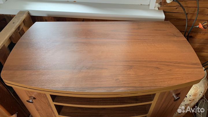 Тумба под телевизор