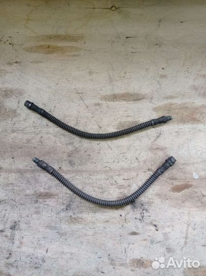 Шланг тормозной задний Mercedes Benz W204