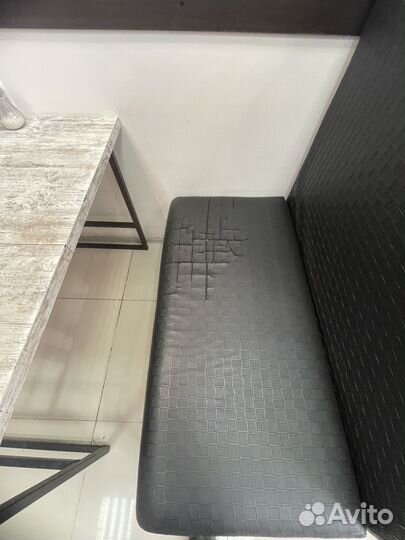 Диваны столы