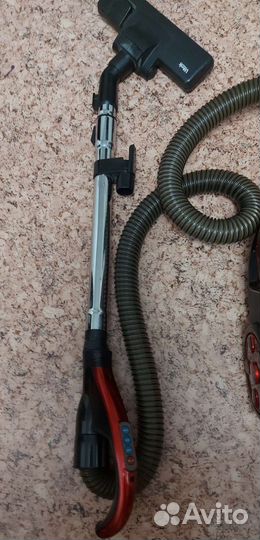 Пылесос Vitek