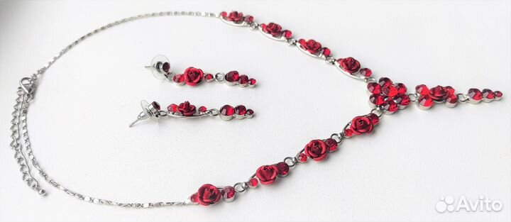 Ожерелье и серьги