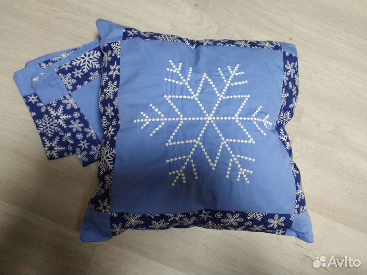 Декоративная наволочка новая, 2 шт