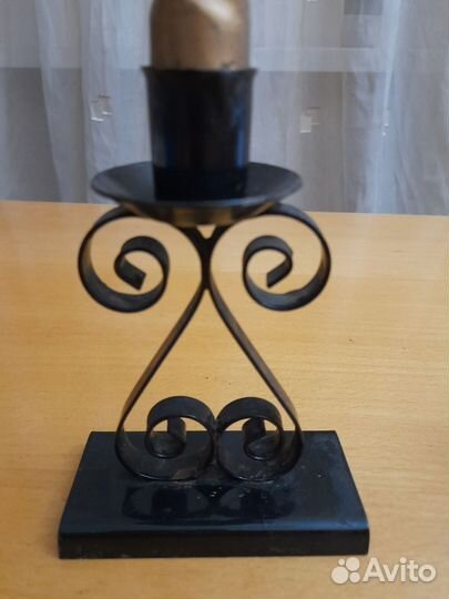 Подсвечники