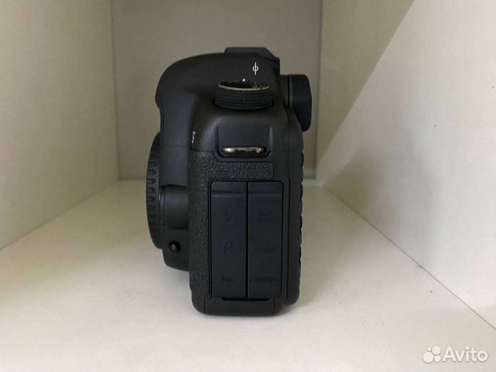 Canon 5D Mark II id 23540