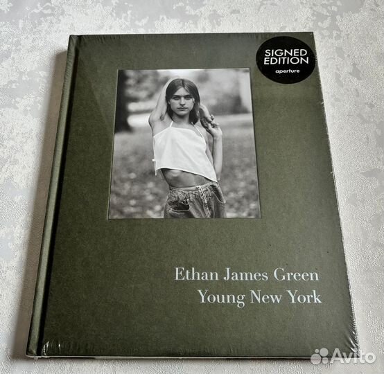 Альбом Ethan James Green (Автограф) Young New York
