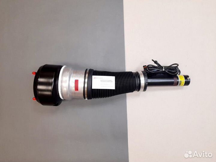 Пневмостойка Mercedes S-class W221 Airmatic