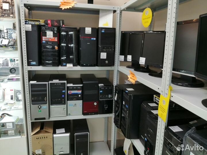 Большой выбор ноутбуков, компьютеров в Центре