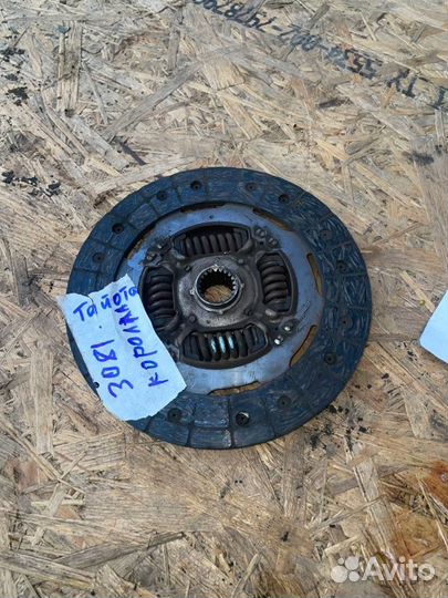 Корзина сцепления с диском Toyota Corolla седан