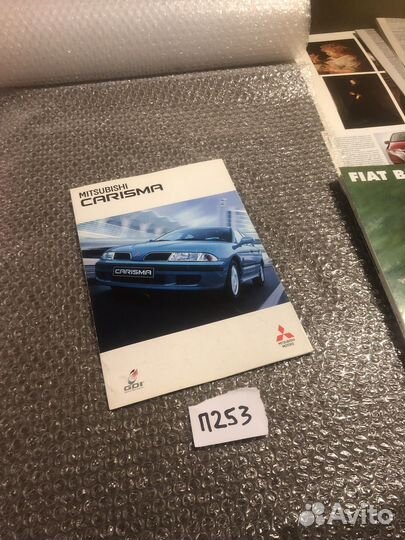 Mitsubishi Carisma буклет