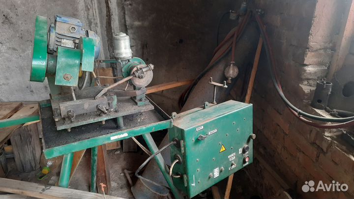 Заточной станок для ленточных пил