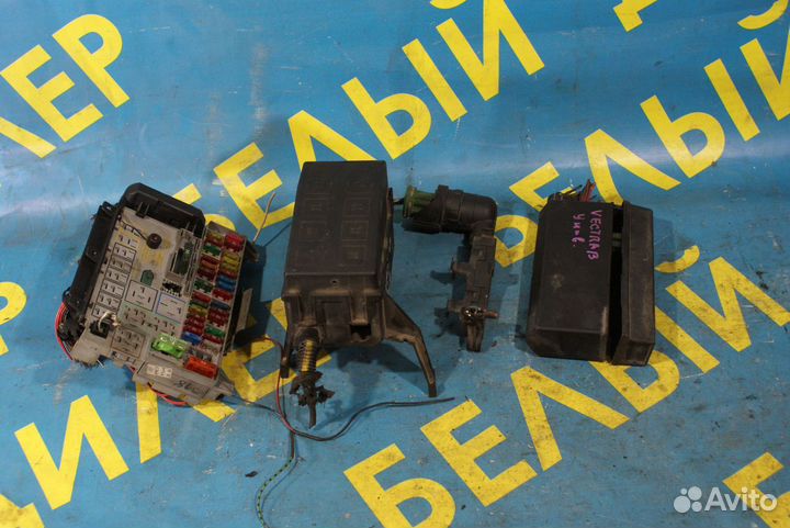 Блок предохранителей Opel vectra B Caravan