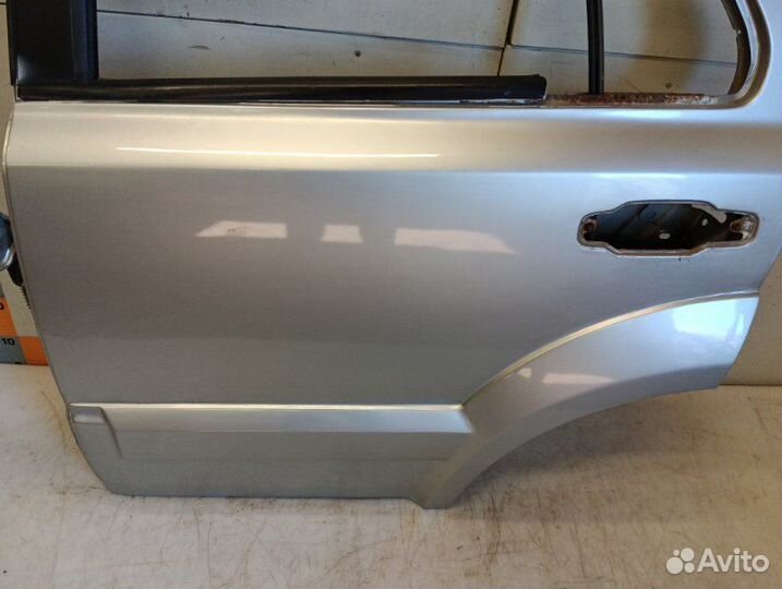 Дверь задняя левая Kia Sorento BL 2.5 2004