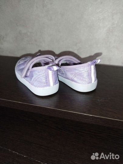 Сандалии для девочки