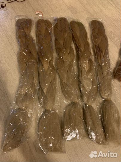 Канекалон омбре медовый 61см 5шт