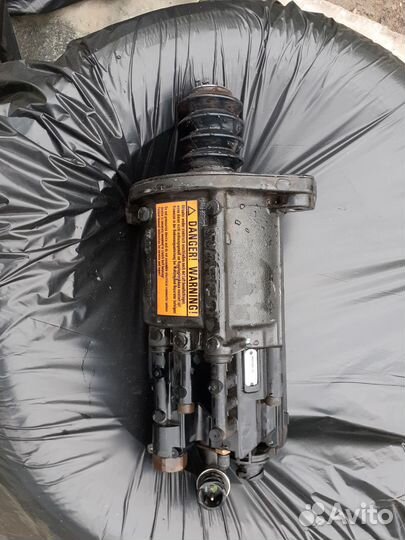 Пневмоусилитель сцепления Мерседес actros