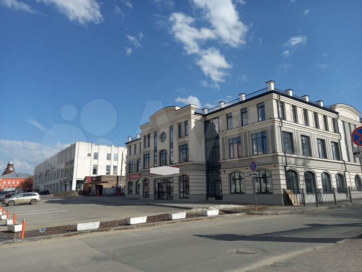 Торговая площадь, 130 м²