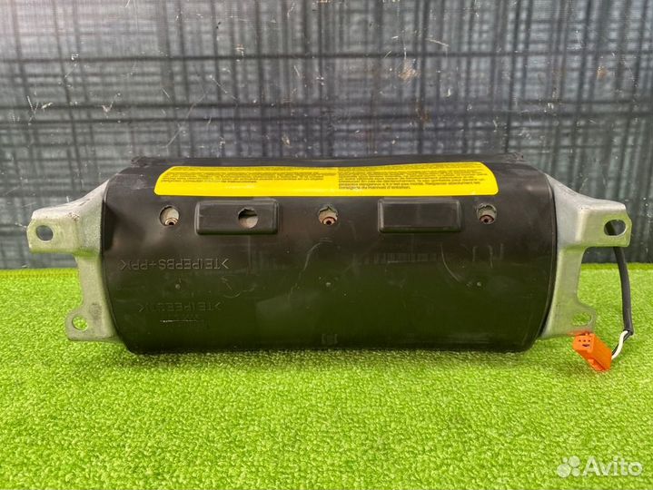 Подушка безопасности передняя Bmw 528I E39 M52